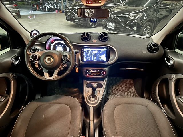 SMART斯麥特 FORFOUR  第17張相片