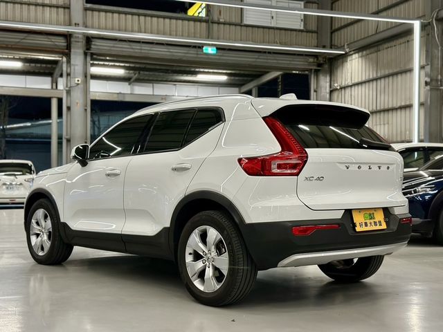 VOLVO富豪 XC40  第11張相片