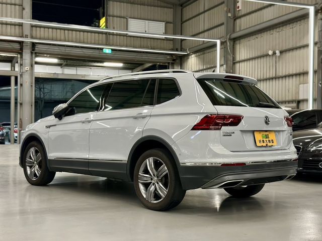 VOLKSWAGEN福斯 TIGUAN ALLSPACE  第11張相片