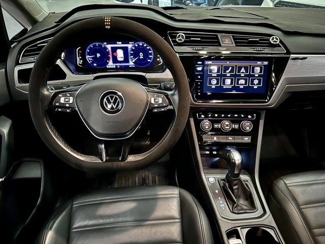 VOLKSWAGEN福斯 TOURAN  第19張相片