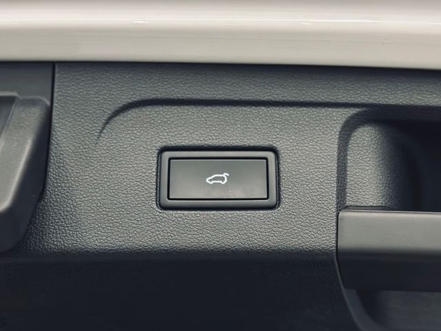 VOLKSWAGEN福斯 TOURAN  第31張相片