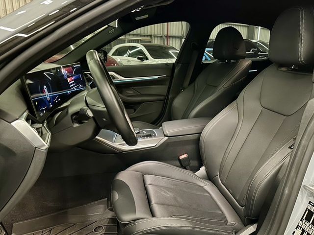 BMW寶馬 I4 EDRIVE40  第7張相片