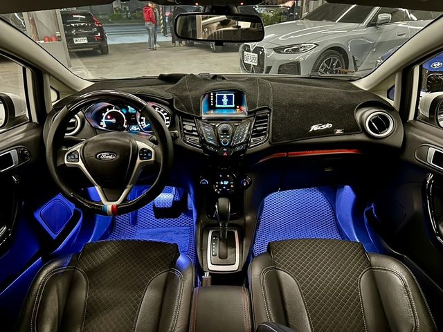 FORD福特 FIESTA  第10張相片