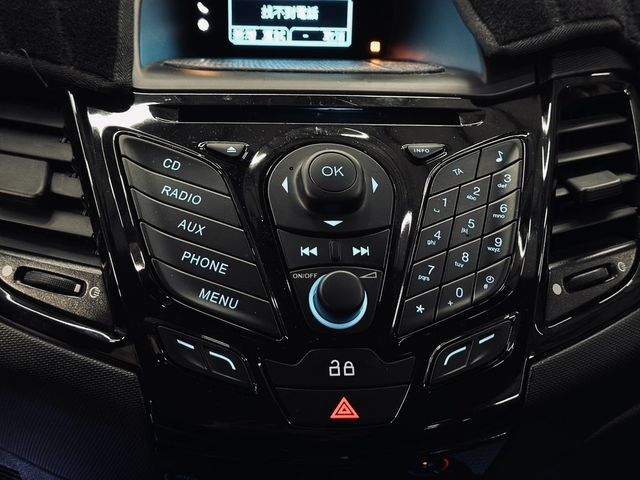 FORD福特 FIESTA  第12張相片