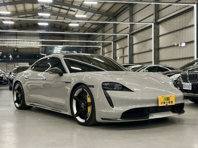 PORSCHE保時捷 TAYCAN  第2張相片