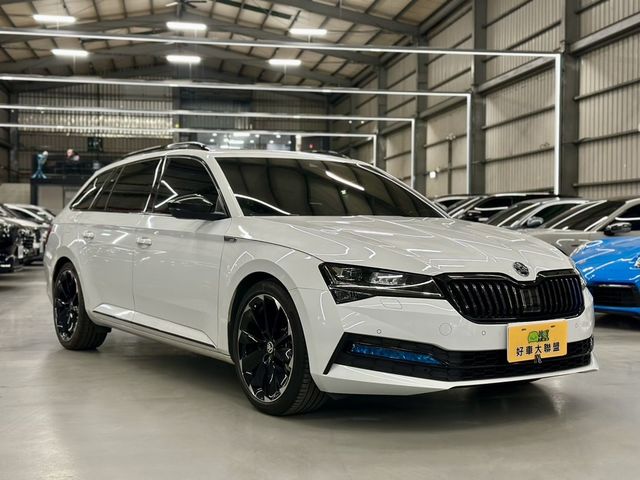 SKODA司科達 SUPERB COMBI  第2張相片