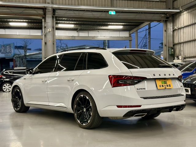 SKODA司科達 SUPERB COMBI  第6張相片