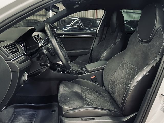 SKODA司科達 SUPERB COMBI  第7張相片