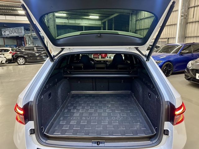 SKODA司科達 SUPERB COMBI  第19張相片