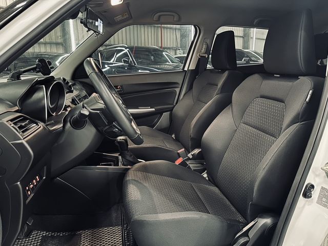 SUZUKI鈴木 SWIFT  第7張相片