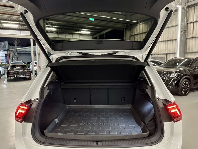 VOLKSWAGEN福斯 TIGUAN  第19張相片
