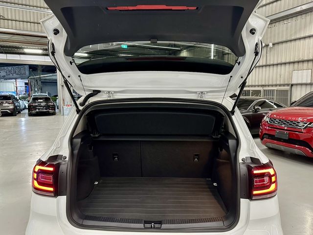 VOLKSWAGEN福斯 T-CROSS  第18張相片