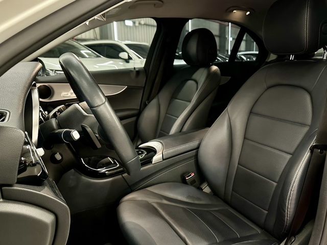 M-BENZ賓士 C200  第7張相片