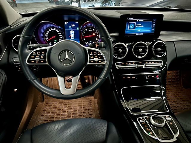M-BENZ賓士 C200  第9張相片