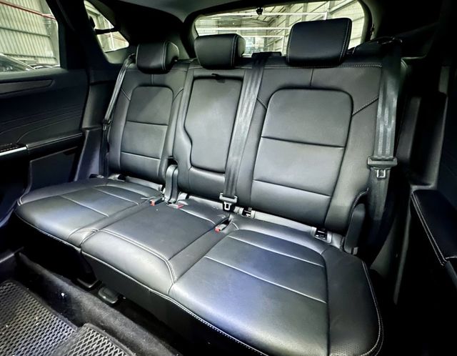 FORD福特 KUGA  第8張相片