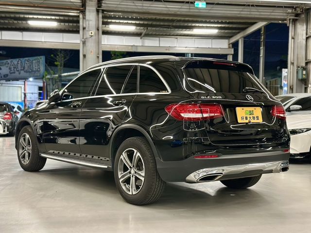 M-BENZ賓士 GLC300  第6張相片