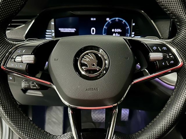 SKODA司科達 OCTAVIA COMBI  第14張相片