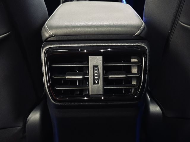 LEXUS凌志 NX200  第18張相片
