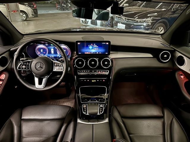 M-BENZ賓士 GLC200  第10張相片