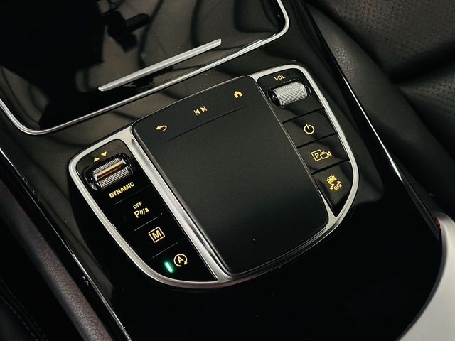 M-BENZ賓士 GLC200  第13張相片