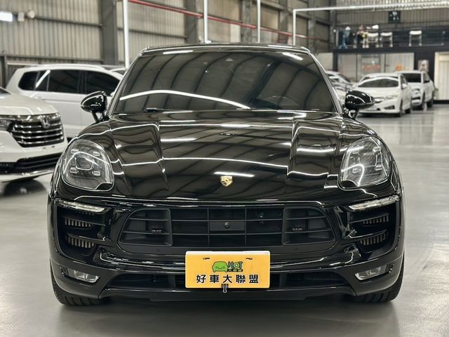 PORSCHE保時捷 MACAN GTS  第3張相片