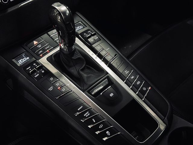 PORSCHE保時捷 MACAN GTS  第13張相片