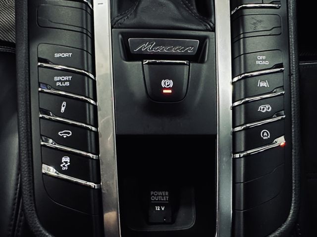 PORSCHE保時捷 MACAN GTS  第14張相片