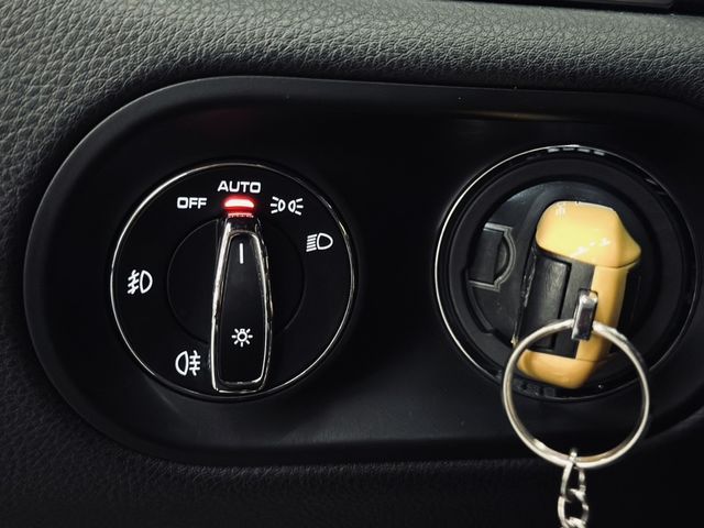 PORSCHE保時捷 MACAN GTS  第16張相片