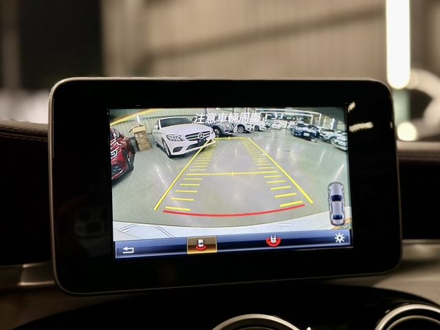 M-BENZ賓士 C250  第11張相片