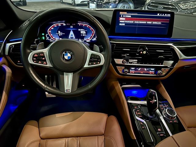 BMW寶馬 530I  第9張相片