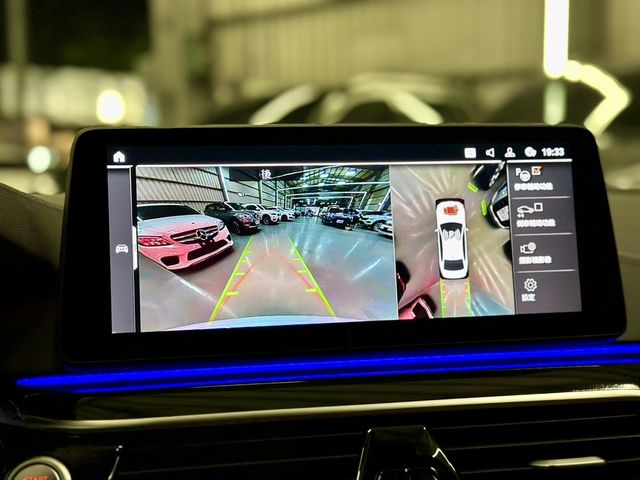 BMW寶馬 530I  第11張相片