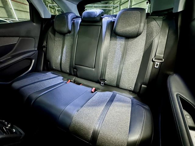 PEUGEOT寶獅 3008  第8張相片