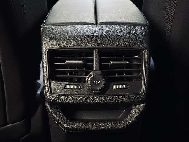 PEUGEOT寶獅 3008  第18張相片