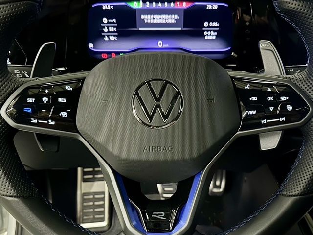 VOLKSWAGEN福斯 GOLF VARIANT  第13張相片