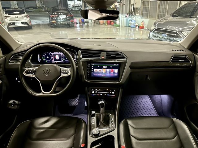 VOLKSWAGEN福斯 TIGUAN  第10張相片