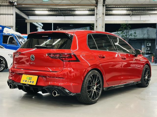 VOLKSWAGEN福斯 GOLF GTI  第5張相片