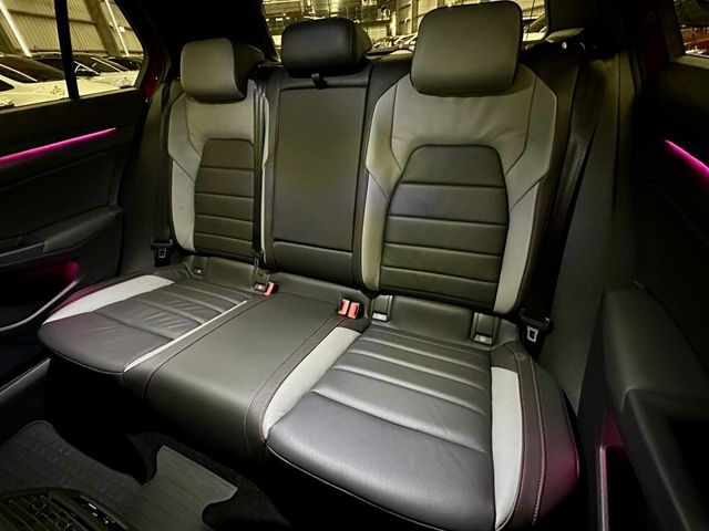VOLKSWAGEN福斯 GOLF GTI  第8張相片