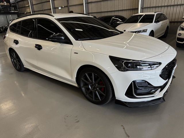 FORD福特 FOCUS WAGON  第3張相片