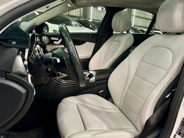 M-BENZ賓士 C300  第7張相片