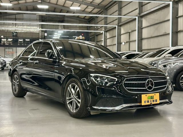 M-BENZ賓士 E200  第2張相片