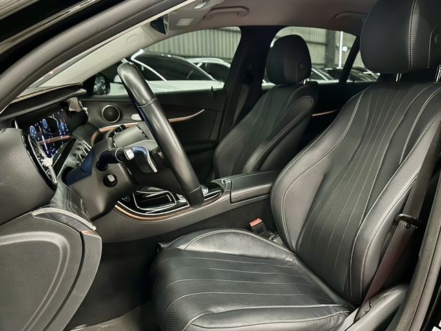M-BENZ賓士 E200  第7張相片