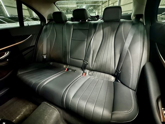 M-BENZ賓士 E200  第8張相片