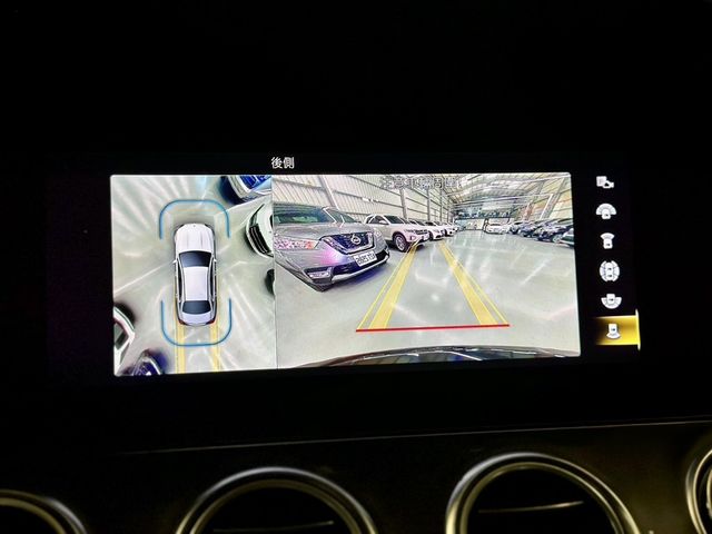 M-BENZ賓士 E200  第11張相片