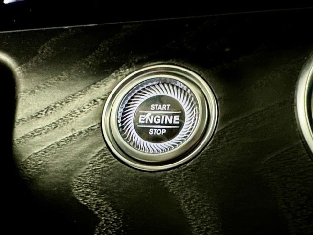 M-BENZ賓士 E200  第15張相片