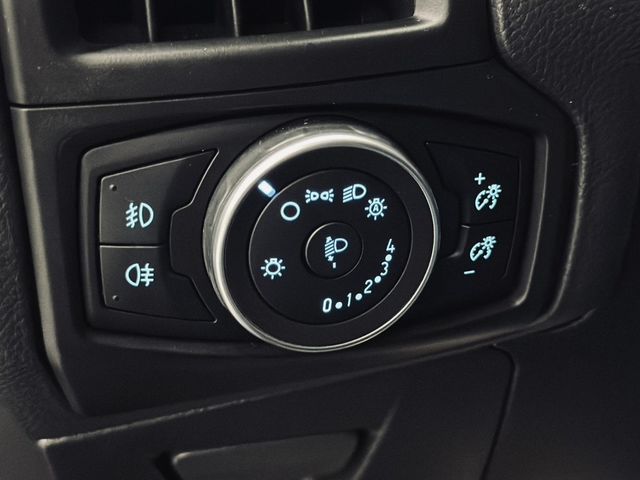 FORD福特 FOCUS  第16張相片
