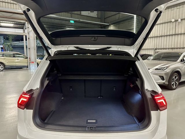 VOLKSWAGEN福斯 TIGUAN  第19張相片
