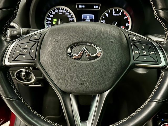 INFINITI無限 Q30  第15張相片