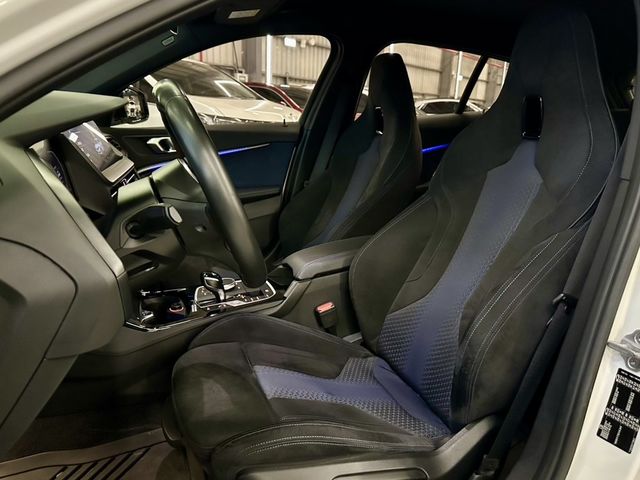BMW寶馬 118I  第7張相片