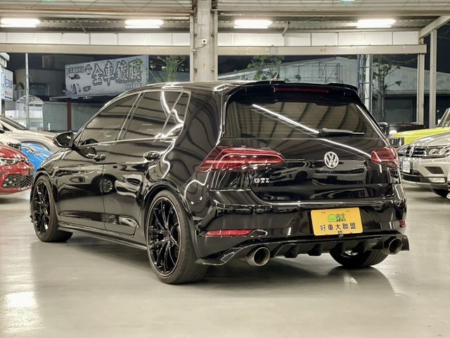 VOLKSWAGEN福斯 GOLF GTI  第6張相片