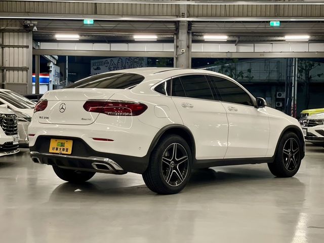 M-BENZ賓士 GLC200  第5張相片